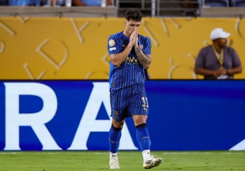 que nova camisa do São Paulo gerou polêmica nos bastidores e teve lançamento adiadoAndré Hernan