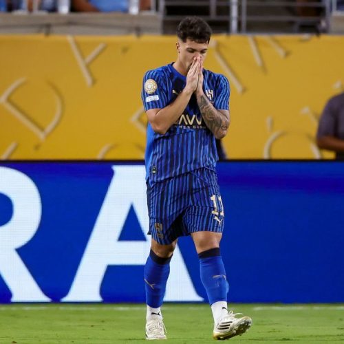 que nova camisa do São Paulo gerou polêmica nos bastidores e teve lançamento adiadoAndré Hernan