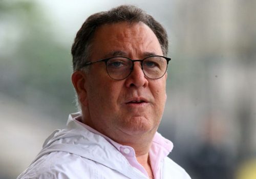 Como diretoria do Santos recebeu crítica de Neymar nas redes por saída de João BassoJalile Elias