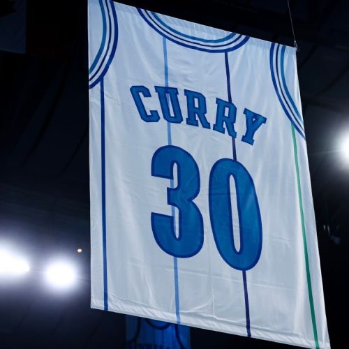 Playoffs da NBA: quem está garantido ou briga por vaga a menos de um mês para o fim da temporad...