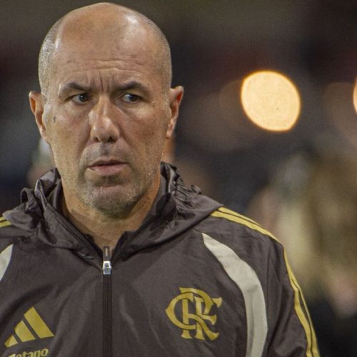 Bragantino 'atropela' Flamengo, vence por 3 a 0 no Brasileirão e destrói invencibilidade de Jar...