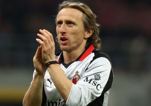 O croata disputou 32 jogos na atual campanha, número que coloca muitos craques do futebol mundia...