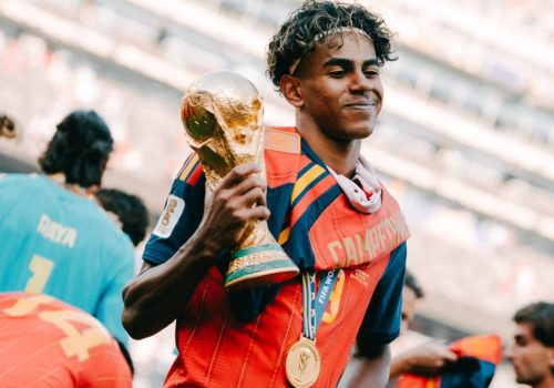 Lamine Yamal comemora título da Copa do Mundo de 2026 (Reprodução/Instagram/lamineyamal)