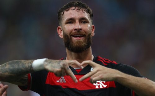 leo-pereira-gol-karoline-flamengo-botafogo-e1707360112815.jpg