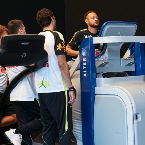 Neymar faz tratamento intensivo para jogar ainda na 1ª fase da Copa – Nelson Terme/CBF