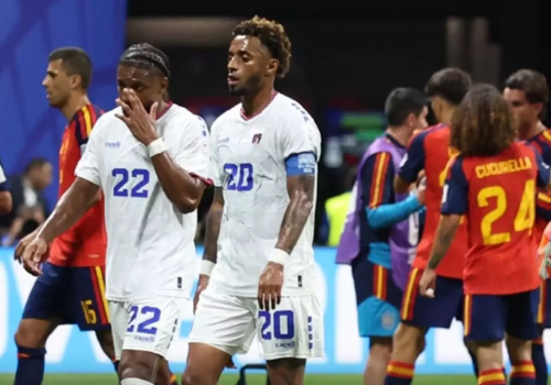 Ryan Mende, capitão e camisa 20 de Cabo Verde, na Copa de 2026 (Reprodução/X/fcfcomunica)