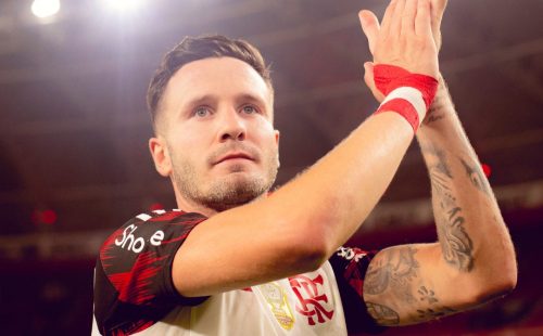 saul-aplaude-nacao-apos-internacional-x-flamengo.jpg