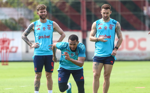 treino-flamengo-leo-pereira-leo-ortiz-e-juninho.png