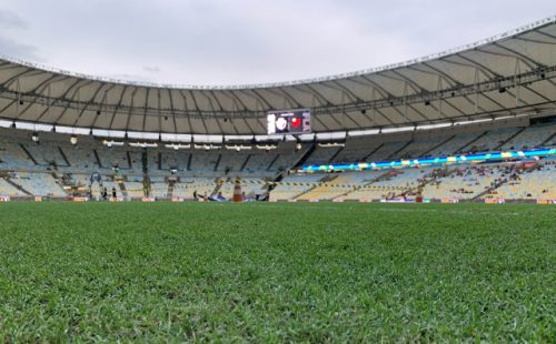 vasco-x-flamengo-maracana-gramado.jpg